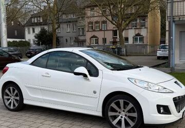 Peugeot 207 145.000 km 4.900 &euro; Gladbeck 45964