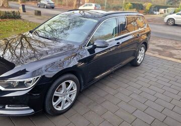 VW Passat Variant 177.480 km 10.900 &euro; Gladbeck 45968