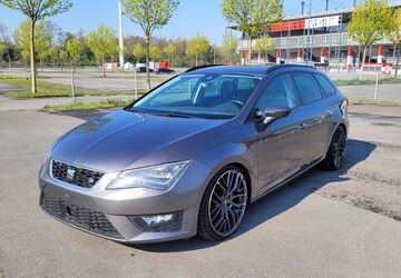 Seat Leon 119.800 km 11.900 &euro; Essen 45356