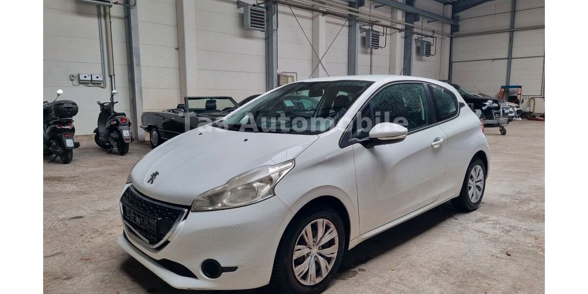 Peugeot 208 107.000 km 4.599 &euro; Dinslaken 46539