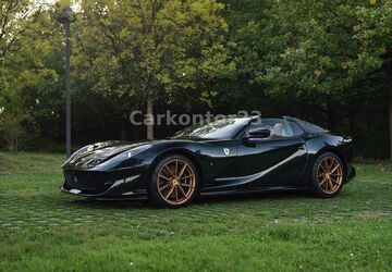 Ferrari 812 9.499 km 499.790 &euro; Velbert 42553