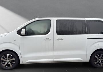 Toyota Proace (Verso) 135.805 km 26.990 &euro; Dinslaken 46537