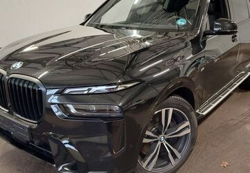 BMW X7 25.595 km 89.440 &euro; Bochum 44809