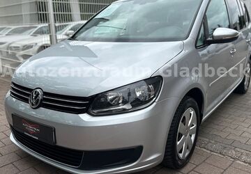 VW Touran 137.000 km 9.990 &euro; Gladbeck 45968