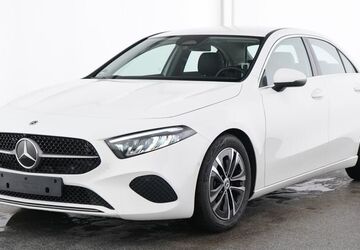 Mercedes-Benz A 180 15.299 km 28.690 &euro; Moers 47441
