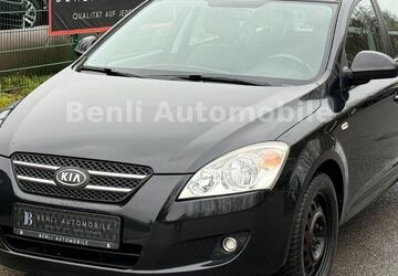 Kia ceed / Ceed 124.000 km 4.490 &euro; Oer Erkenschwick 45739