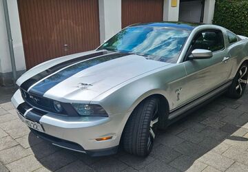 Ford Mustang 183.100 km 18.250 &euro; Duisburg 47138