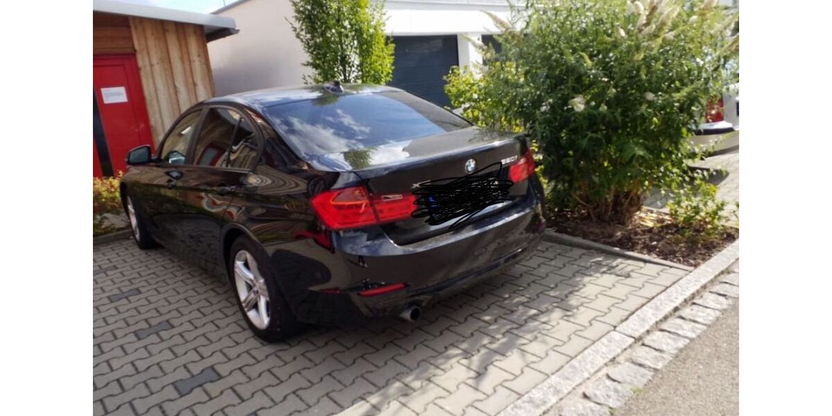 BMW 320 163.000 km 10.500 &euro; Recklinghausen 45661