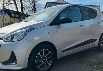 Hyundai i10 93.350 km 10.450 &euro; Essen 45359