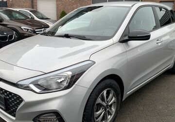 Hyundai i20 56.000 km 13.650 &euro; Moers 47443