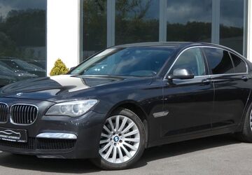 BMW 740 252.091 km 12.950 &euro; Bochum 44807
