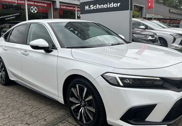 Honda Civic 5.429 km 29.900 &euro; Moers 47443