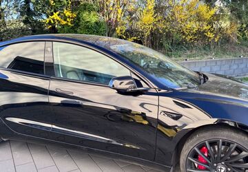 Tesla Model 3 68.000 km 29.500 &euro; Essen 45127