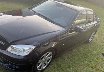 Mercedes-Benz C 200 215.000 km 5.199 &euro; Wesel 46485