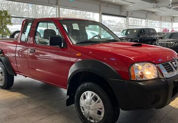Nissan NP 300 120.000 km 8.990 &euro; Datteln 45711
