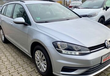 VW Golf 141.120 km 11.500 &euro; Moers 47445