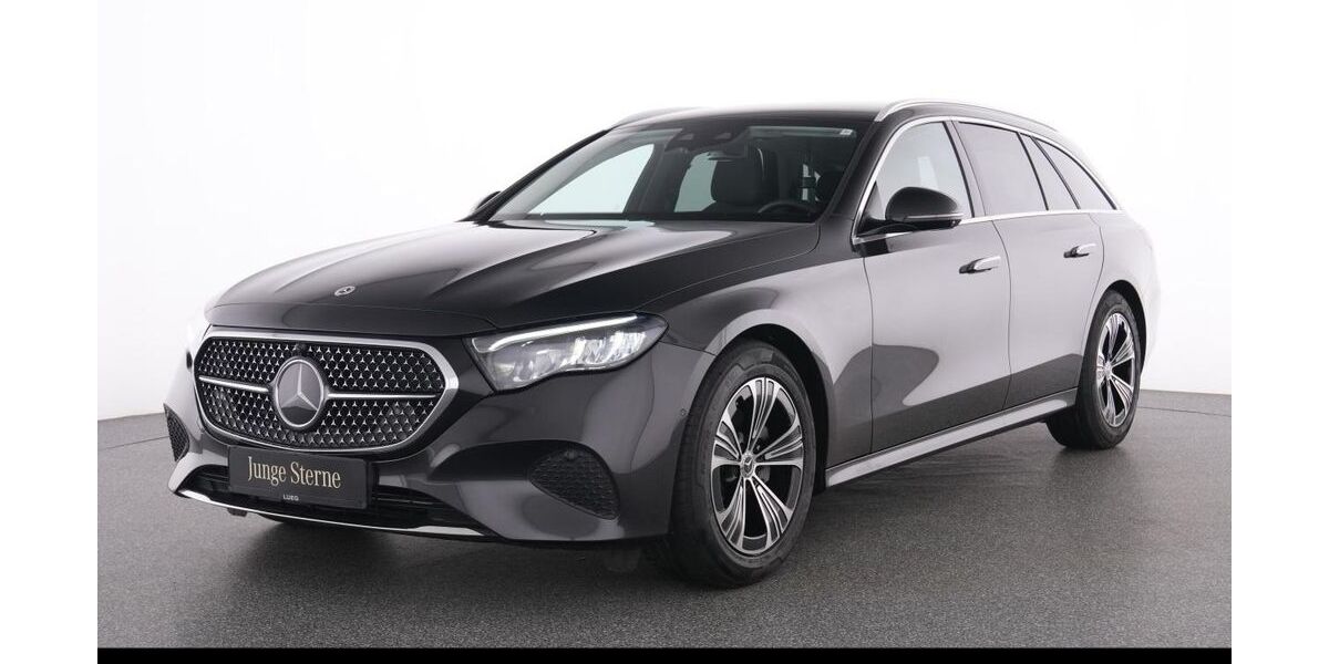 Mercedes-Benz E 220 11.998 km 49.445 &euro; Essen 45309
