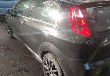 Fiat Punto 261.000 km 2.600 &euro; Duisburg 47059