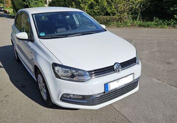 VW Polo 180.000 km 5.600 &euro; Duisburg 47199