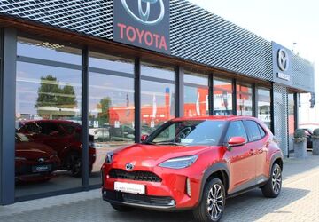 Toyota Yaris Cross 65.376 km 21.740 &euro; Moers 47441