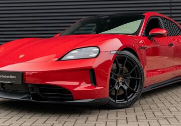 Porsche Taycan 9.000 km 154.900 &euro; Moers 47441