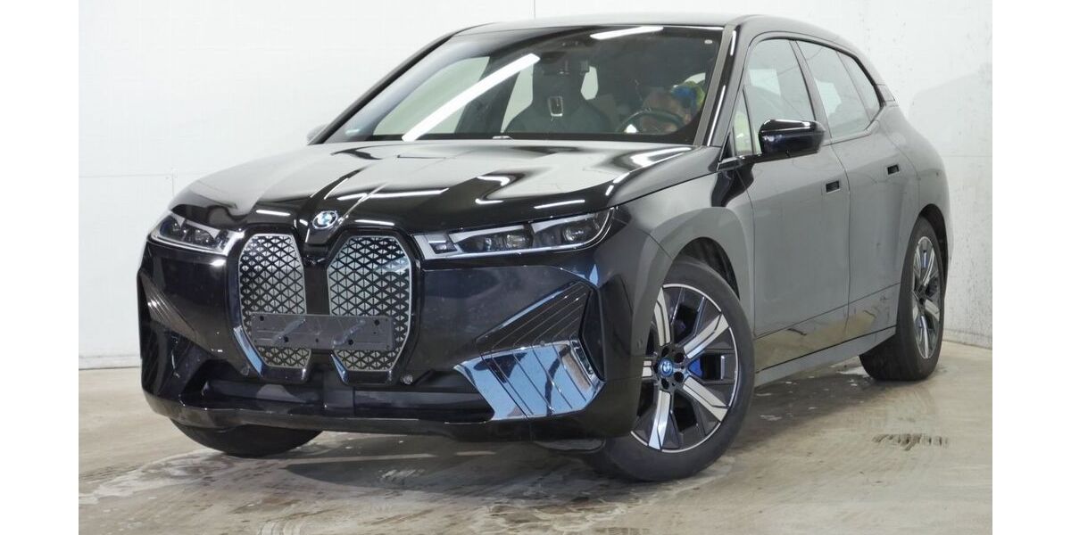 BMW iX 37.782 km 51.940 &euro; Bochum 44809