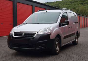 Peugeot Partner 167.762 km 6.999 &euro; Oberhausen 46145