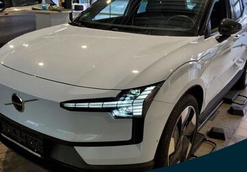 Volvo EX30 22.390 km 37.850 &euro; Essen-Kray 45309