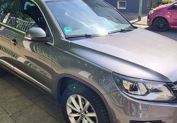 VW Tiguan 124.000 km 13.599 &euro; Essen 45356