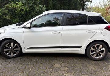 Hyundai i20 99.700 km 9.999 &euro; Witten 58454