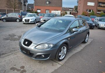 Seat Leon 82.700 km 6.980 &euro; Oberhausen 46145