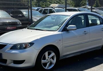 Mazda 3 115.000 km 2.499 &euro; ESSEN 45329