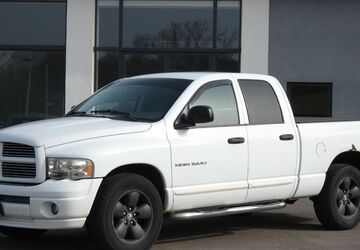 Dodge RAM 156.021 km 8.850 &euro; Bochum 44807