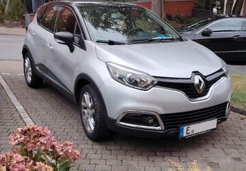 Renault Captur 109.000 km 9.900 &euro; Essen 45359