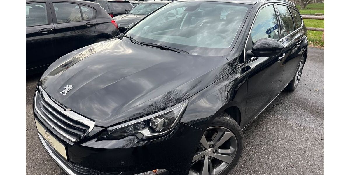 Peugeot 308 85.000 km 9.500 &euro; ESSEN 45326