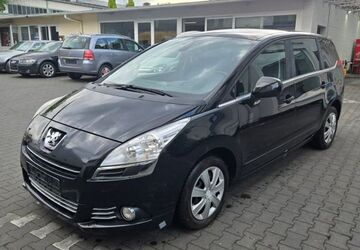 Peugeot 5008 275.000 km 1.650 &euro; Velbert 42553