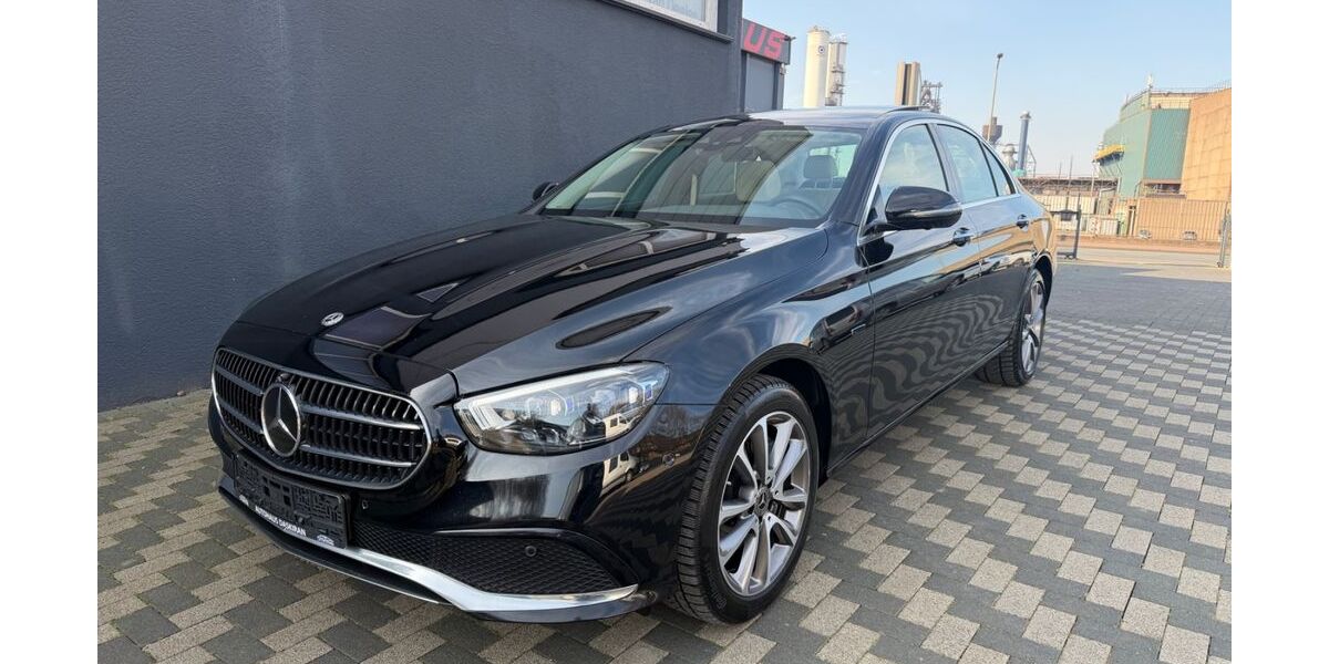 Mercedes-Benz E 300 106.650 km 32.800 &euro; Duisburg 47259