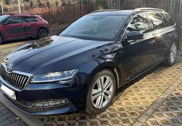 Skoda Superb 135.678 km 17.990 &euro; Waltrop 45731