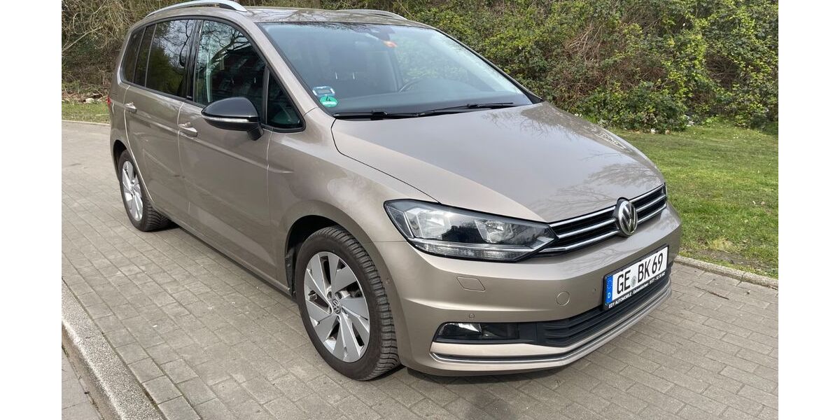 VW Touran 149.000 km 16.999 &euro; Gelsenkirchen 45889