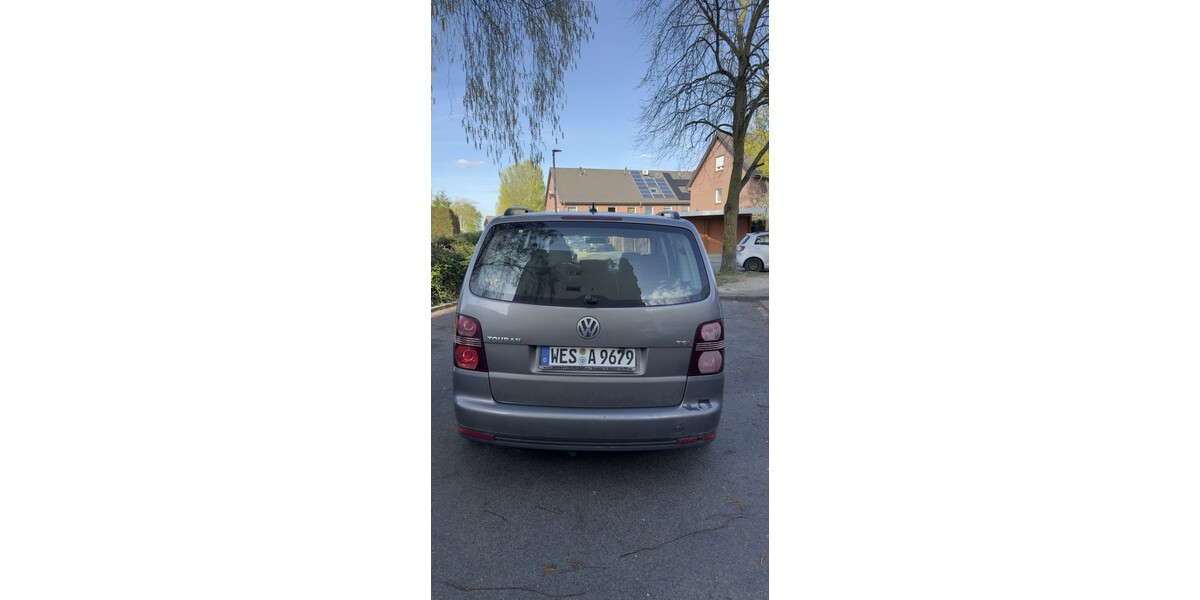 VW Touran 176.299 km 3.600 &euro; Rheinberg 47495