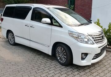 Toyota Alphard 103.000 km 9.490 &euro; Mülheim 45472