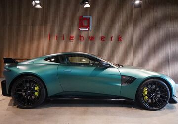 Aston Martin V8 Vantage 9.500 km 136.941 &euro; Duisburg 47228