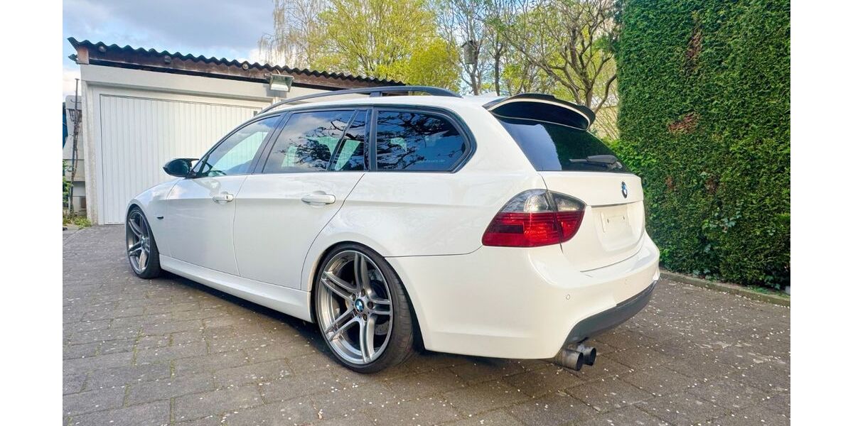 BMW 320 44.789 km 10.499 &euro; Bochum 44789