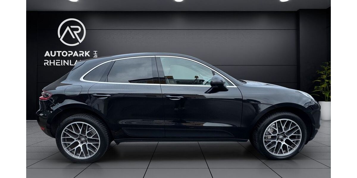 Porsche Macan 95.211 km 37.950 &euro; Bochum 44866