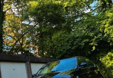 BMW 330 208.997 km 9.000 &euro; Duisburg 47137