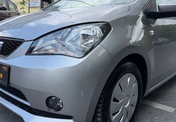 Seat Mii 49.304 km 8.990 &euro; Essen - Borbeck 45355