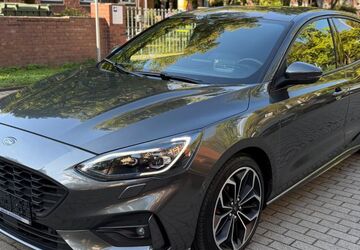Ford Focus 155.300 km 12.000 &euro; Oberhausen 46045