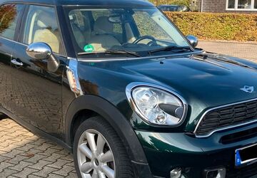 Mini Countryman S (Cooper) 120.935 km 5.980 &euro; Dinslaken 46537