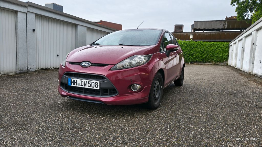 Ford Fiesta 251.000 km 2.300 &euro; Mülheim an der Ruhr 45472