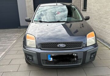 Ford Fusion 165.000 km 1.999 &euro; Gelsenkirchen 45892